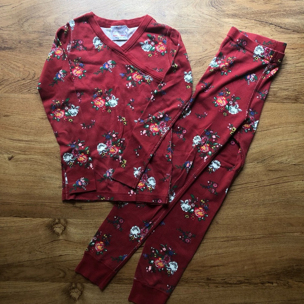 SOLD: Hanna Andersson Pajamas 120